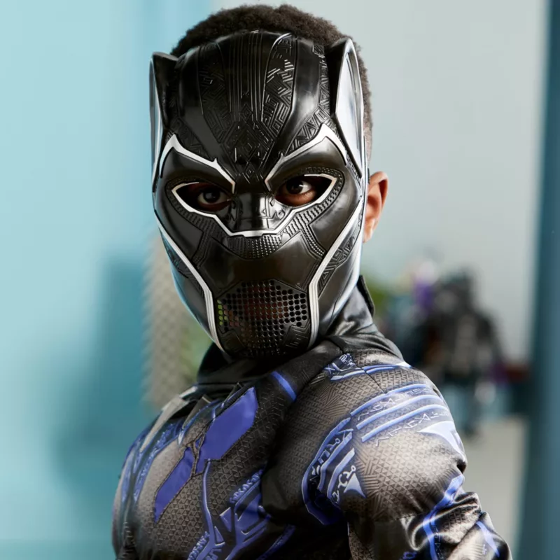 Black Panther Light-Up Costume For Kids 7 Black Panther Light-Up Costume For Kids - Image 5
