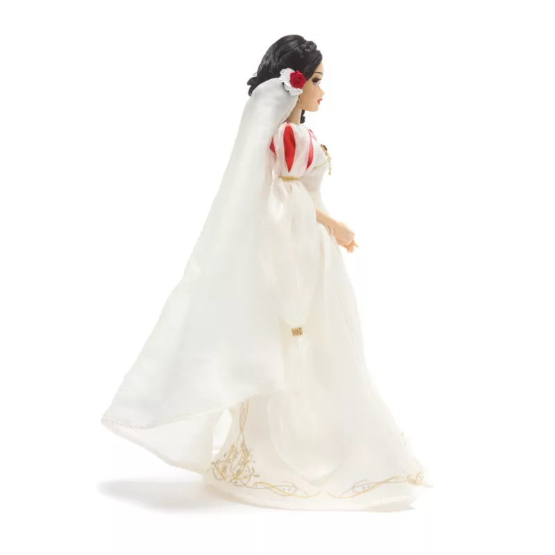 Snow White Limited Edition Doll, 85th Anniversary 7 Snow White Limited Edition Doll, 85th Anniversary - Image 5