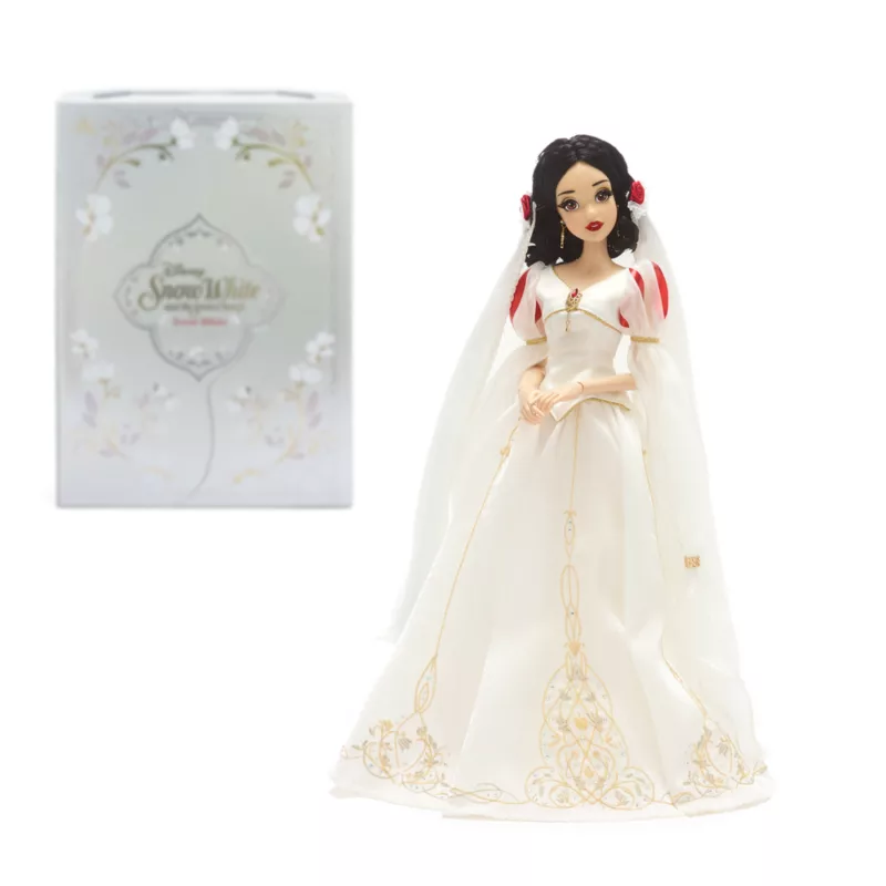 Snow White Limited Edition Doll, 85th Anniversary 3 Snow White Limited Edition Doll, 85th Anniversary