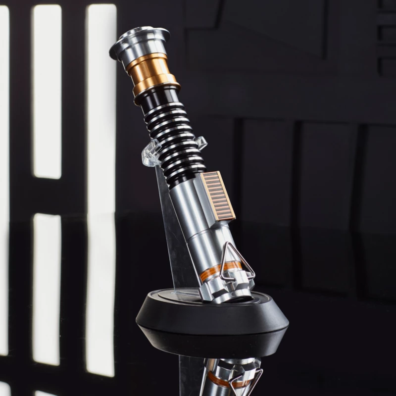 Luke Skywalker 40th Anniversary Legacy LIGHTSABER, Star Wars: Return Of The Jedi 5 Luke Skywalker 40th Anniversary Legacy LIGHTSABER, Star Wars: Return Of The Jedi - Image 3