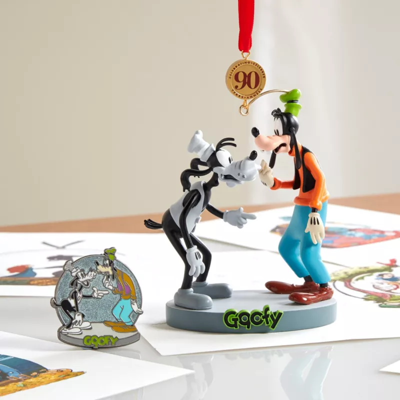 Goofy Legacy Sketchbook Ornament, 90th Anniversary, Limited Release 4 Goofy Legacy Sketchbook Ornament, 90th Anniversary, Limited Release - Image 2